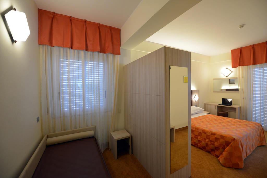Hotel Doge Rimini Camera foto