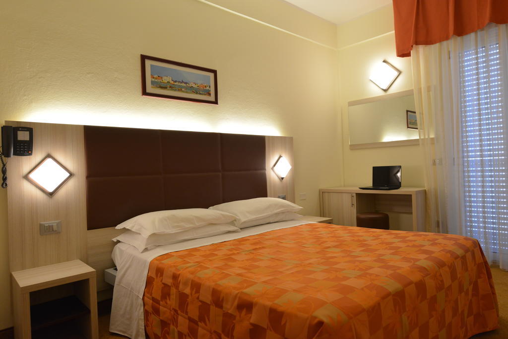 Hotel Doge Rimini Camera foto