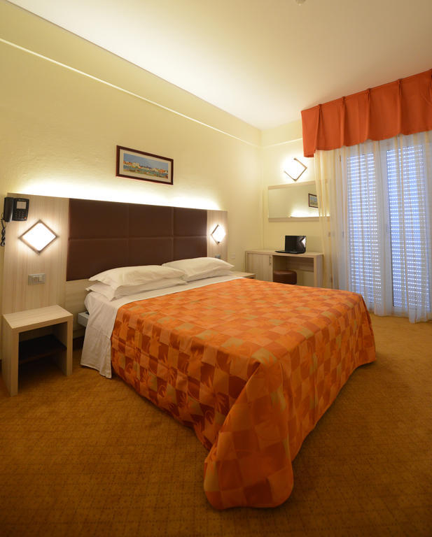 Hotel Doge Rimini Camera foto